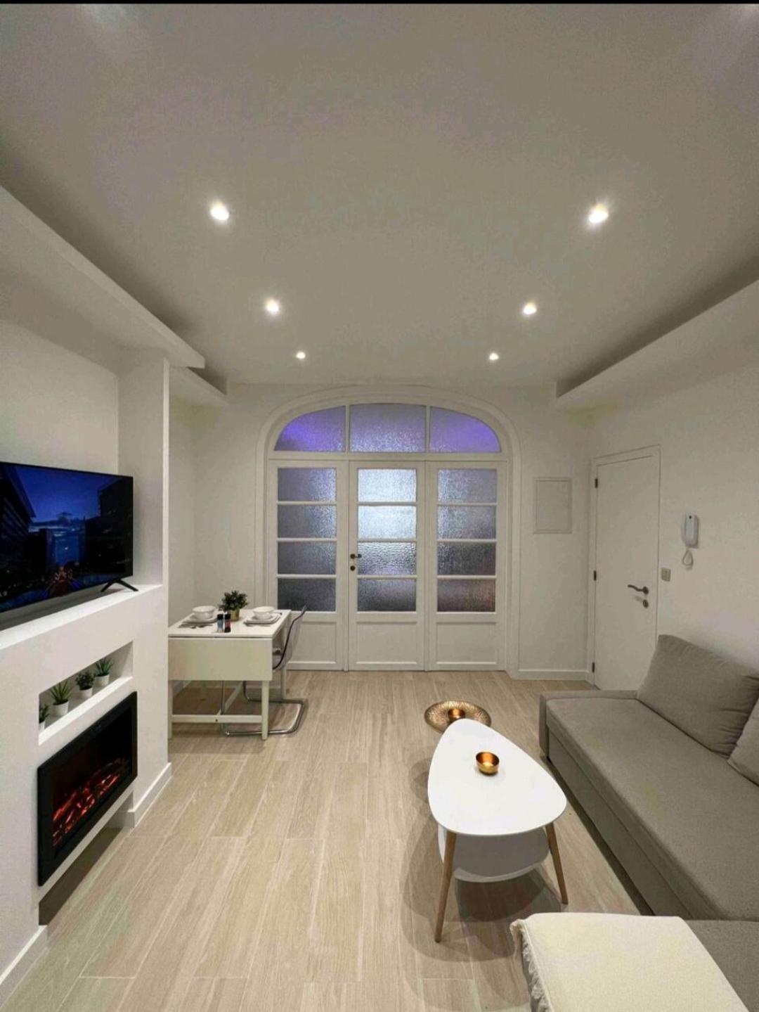 Sublime Appartement Calme Cosy & Jacuzzi Bryssel Exteriör bild